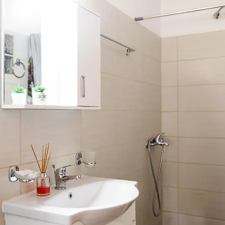 Apartment Balkonaki
